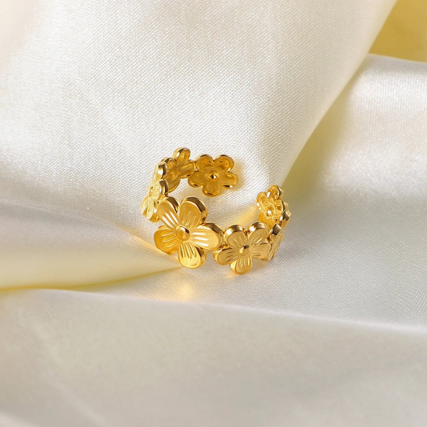 Adjustable Gold Flowers Ring - Zafinne Jewelry