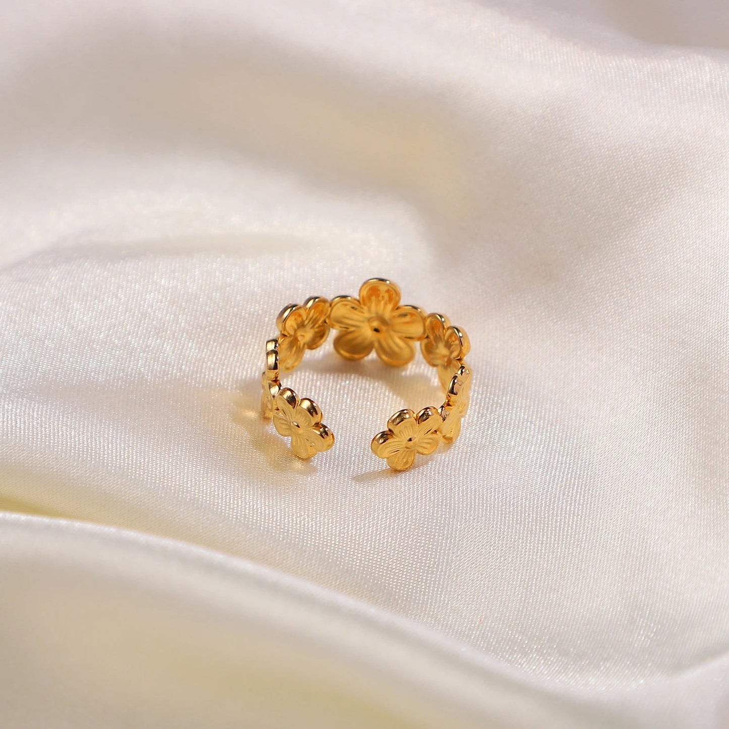 Adjustable Gold Flowers Ring - Zafinne Jewelry