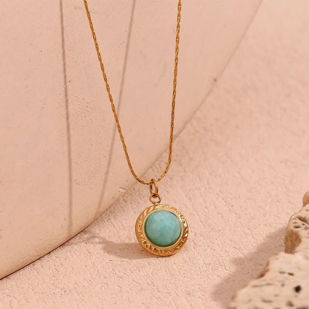 Amazon Stone Pendant Necklace - Zafinne Jewelry