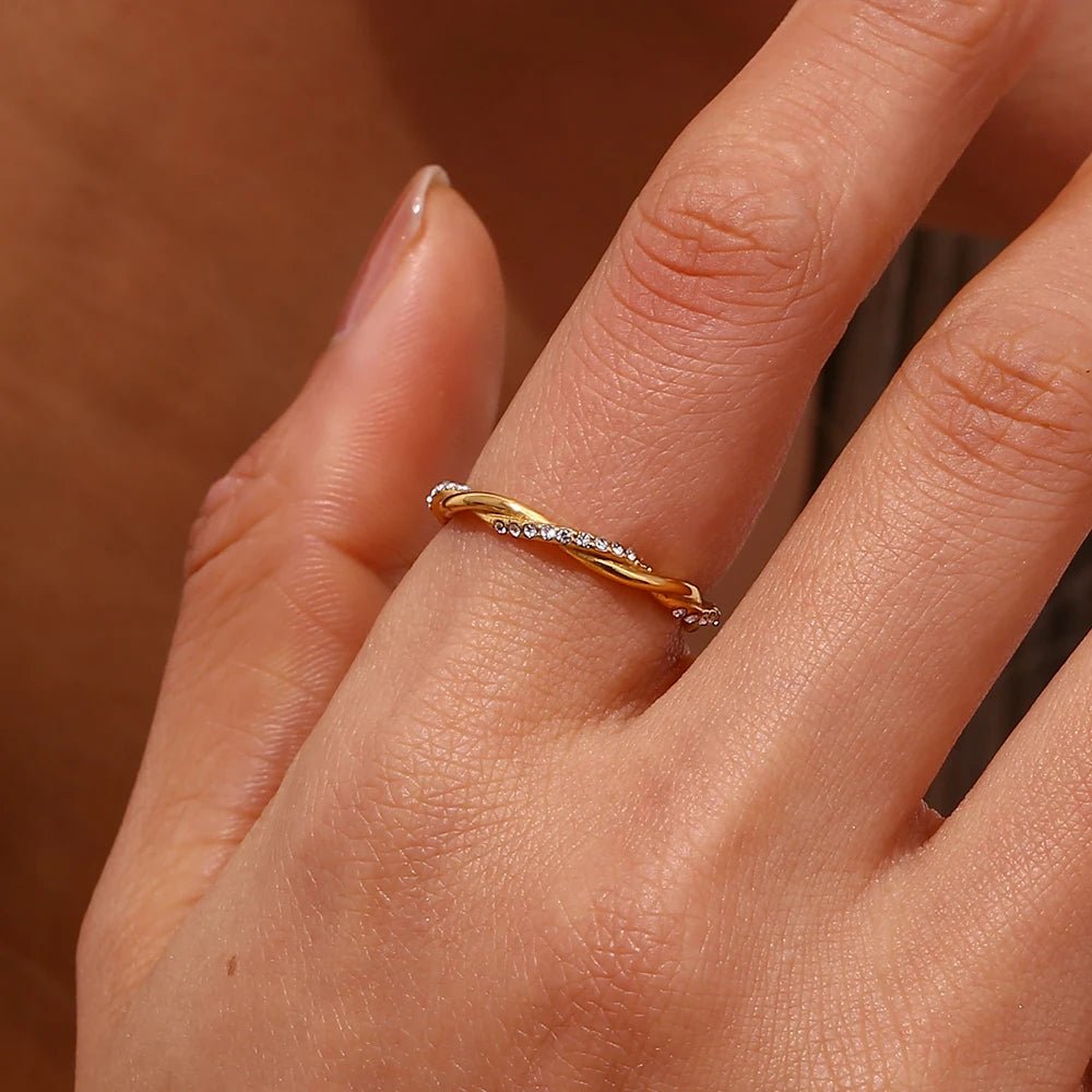 Crystal Twisted Ring - Zafinne Jewelry