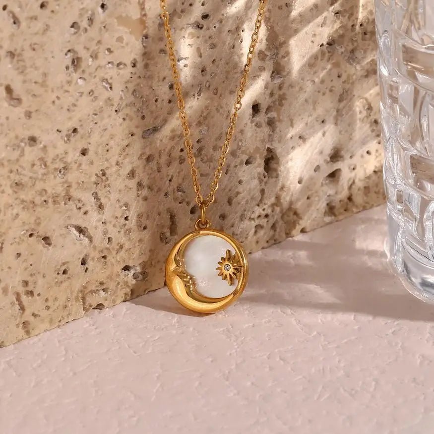 Eden Bloom Mother of Pearl Necklace - Zafinne Jewelry