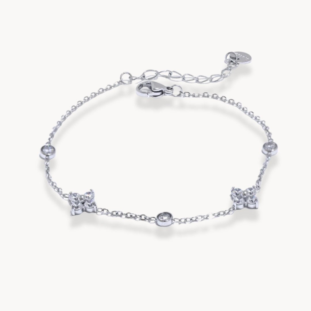 Elena Dainty Zircon Clover Bracelet - Zafinne Jewelry