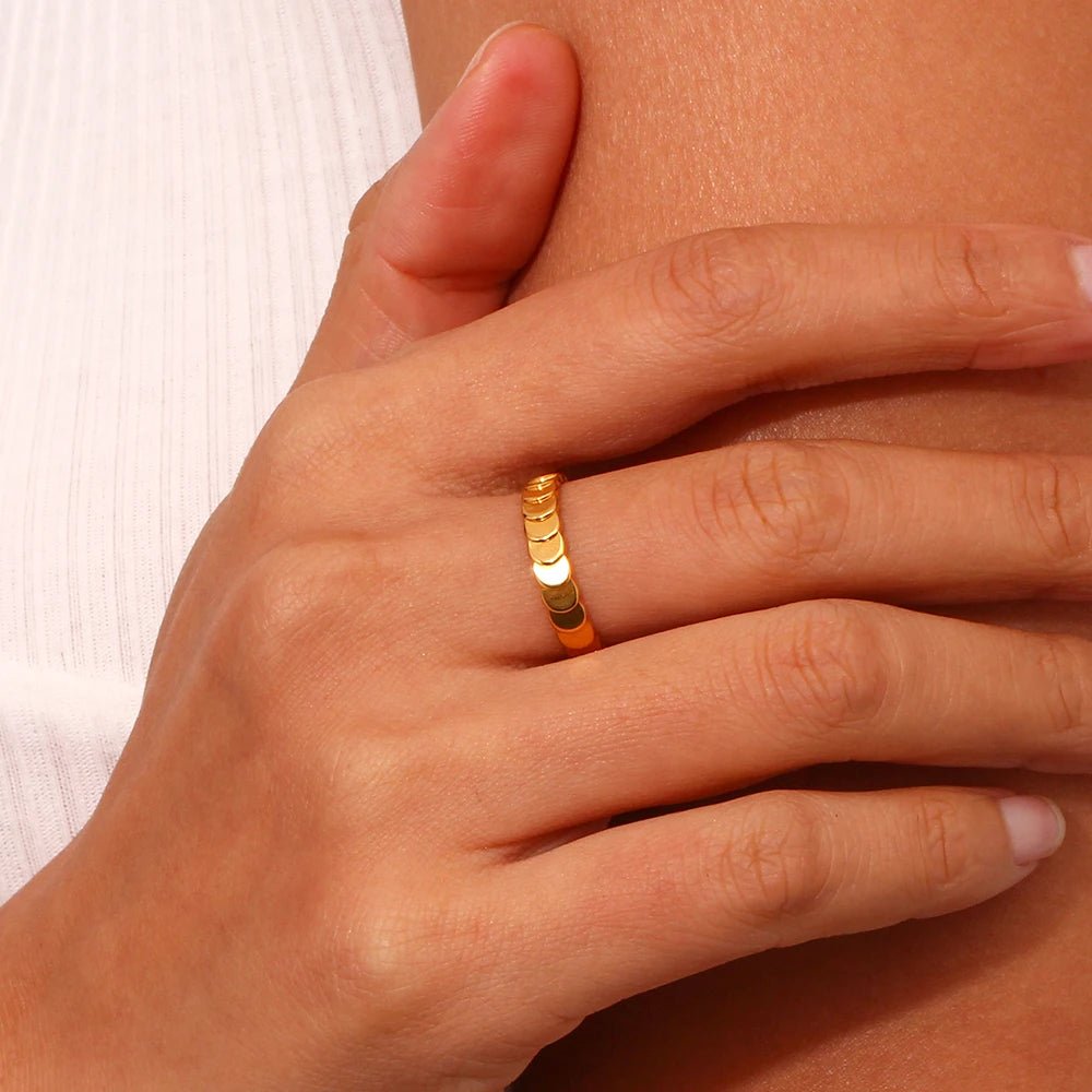 Fish Scale Texture Ring - Zafinne Jewelry