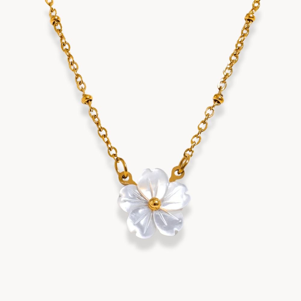 Natural Shell Flower Pendant Necklace - Zafinne Jewelry