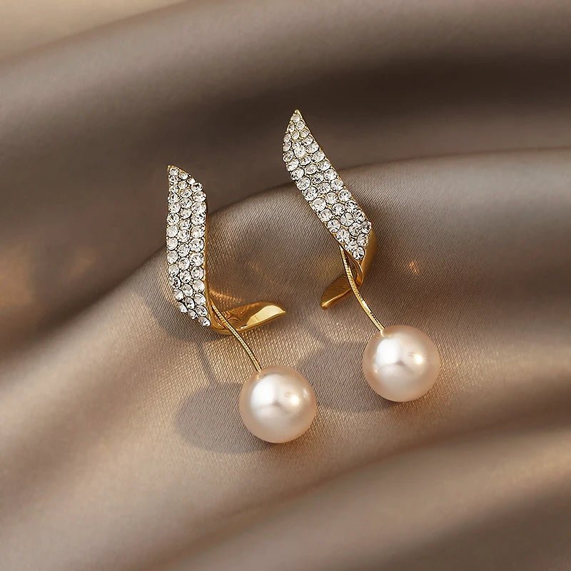 Pearl Dangle Earrings - Zafinne Jewelry