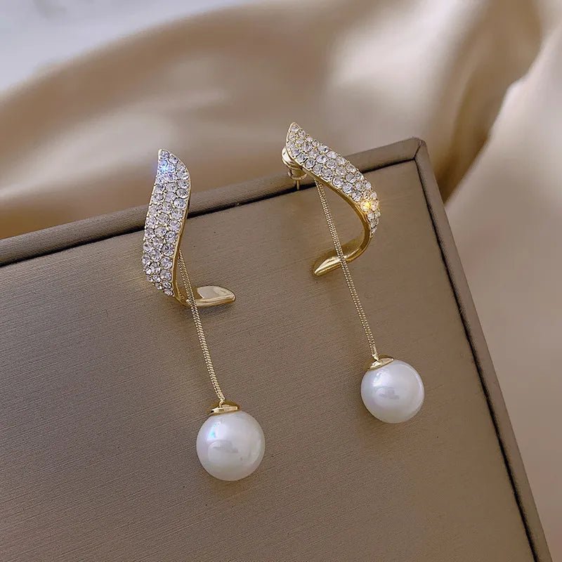 Pearl Dangle Earrings - Zafinne Jewelry