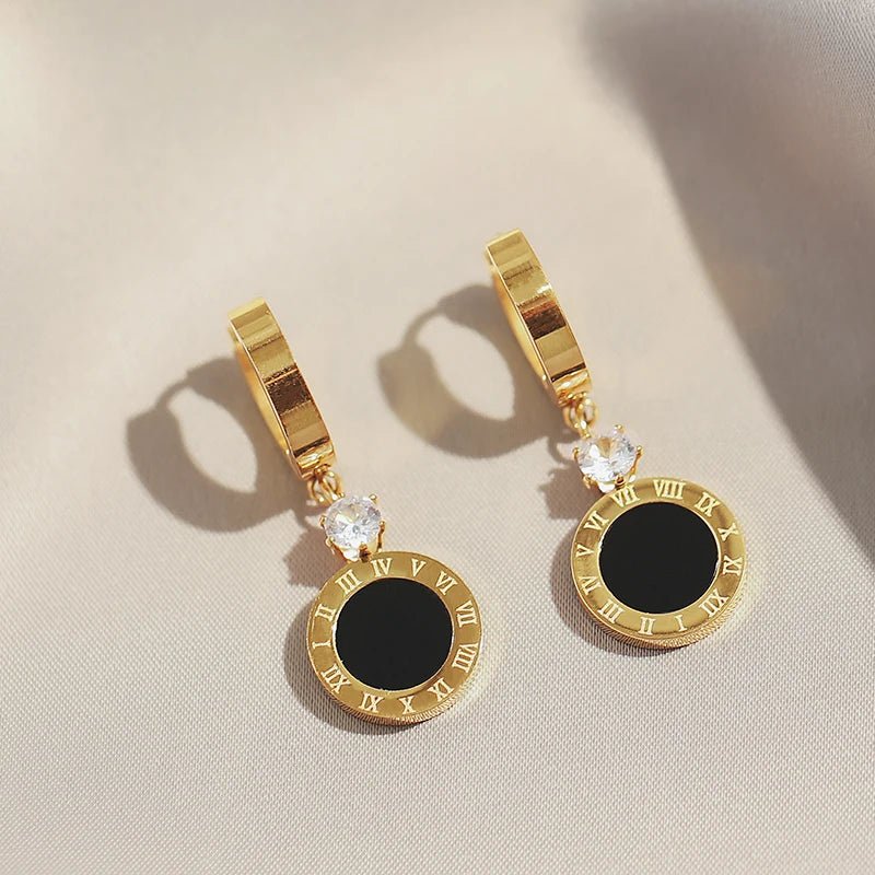 Roman Round Pendant Earrings - Zafinne Jewelry