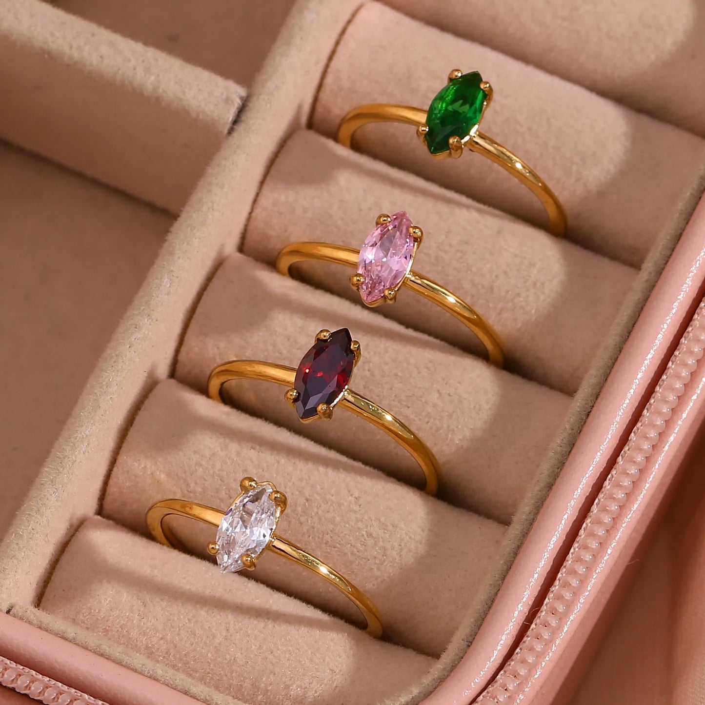 Shiny Oval Zircon Ring - Zafinne Jewelry