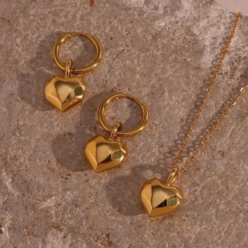 Solid Cutted Heart Hoop Earrings - Zafinne Jewelry