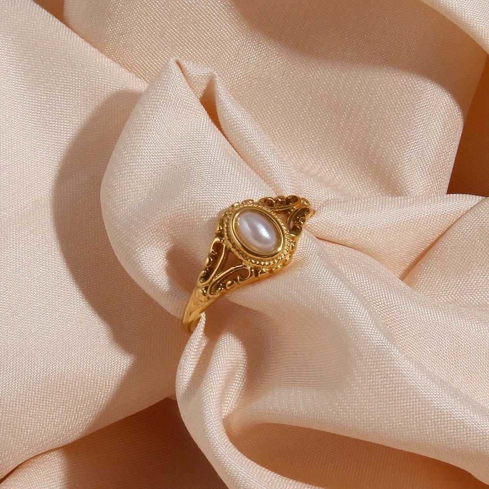 Vintage Freshwater Pearl Ring - Zafinne Jewelry