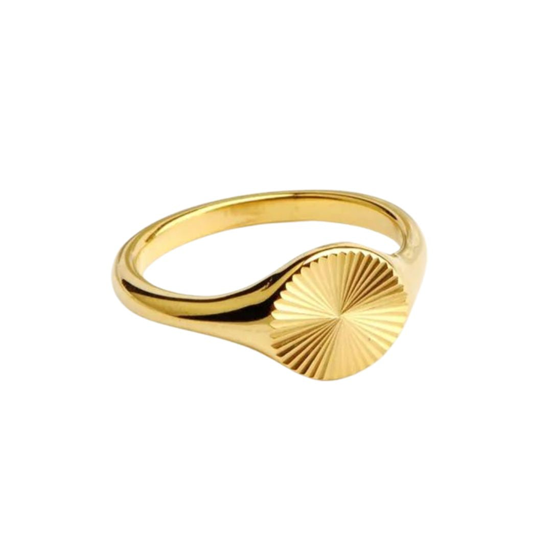 Round Wave Ring