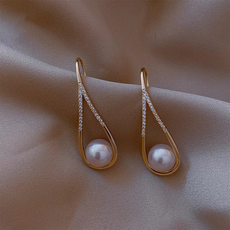 Round Pearl Drop Earrings