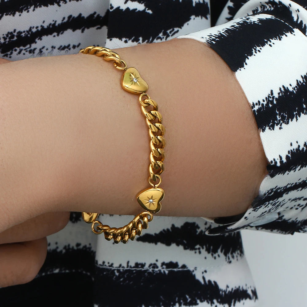 Paved Ocean Heart Cuban Chain Bracelet