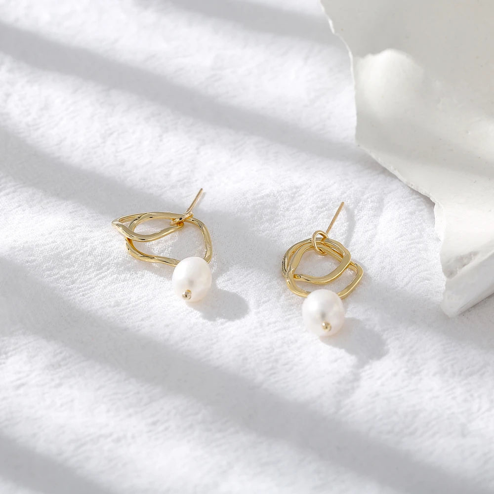 Geometric Drop Natural Pearl Earrings