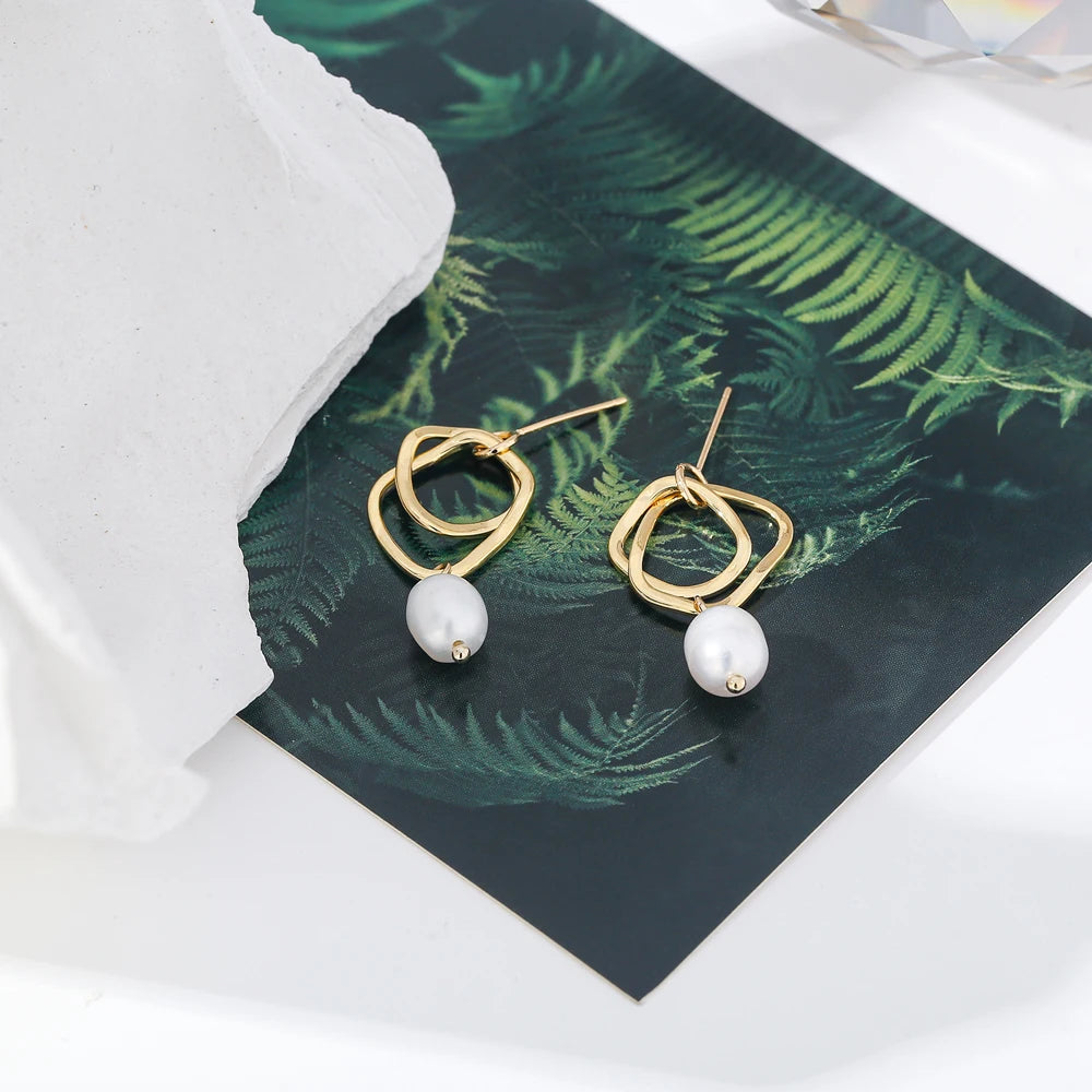 Geometric Drop Natural Pearl Earrings