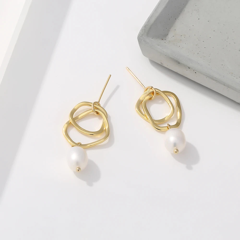 Geometric Drop Natural Pearl Earrings