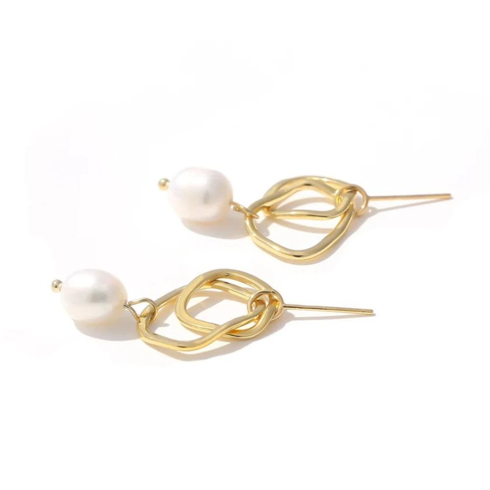 Geometric Drop Natural Pearl Earrings