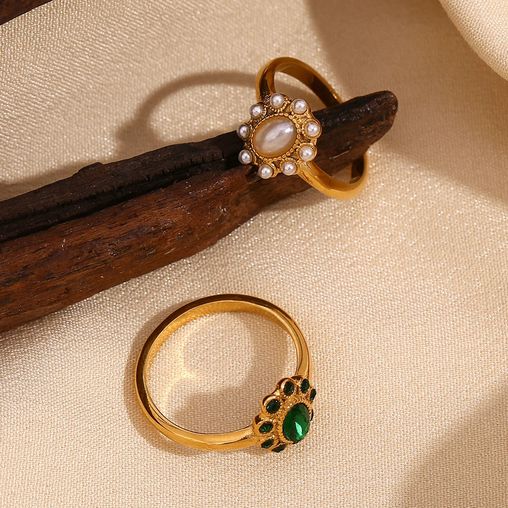 Oval Stone Flower Ring