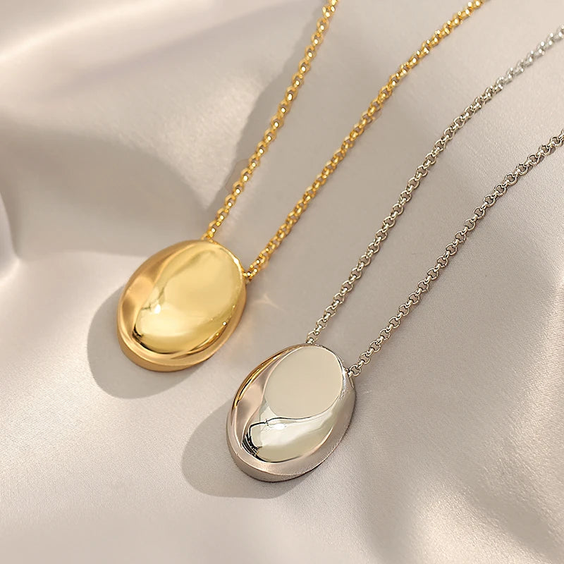 Oval Pendant Necklace