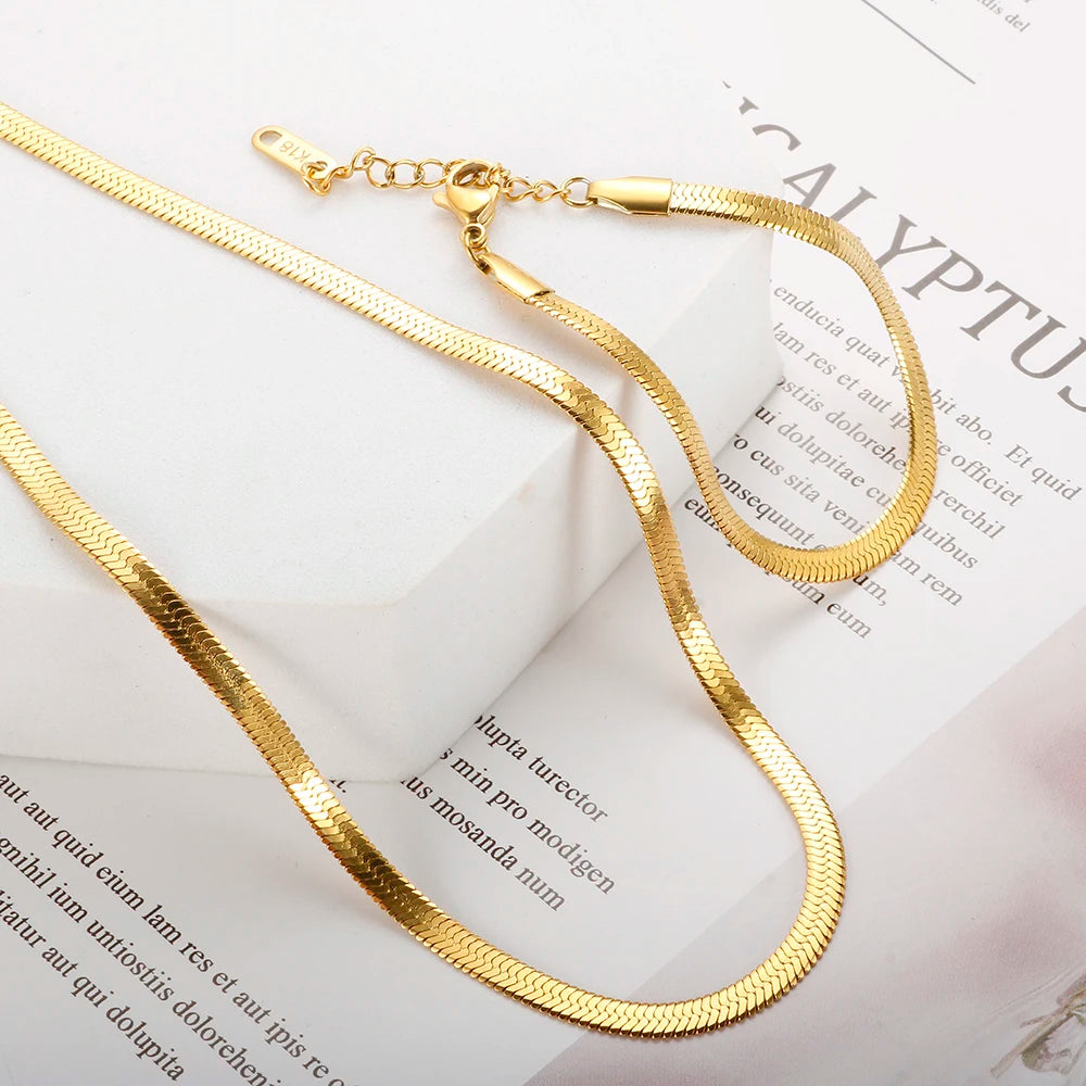 Snake Chain Necklace Gold