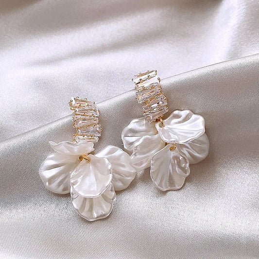 Shell White Flower Petal Earrings