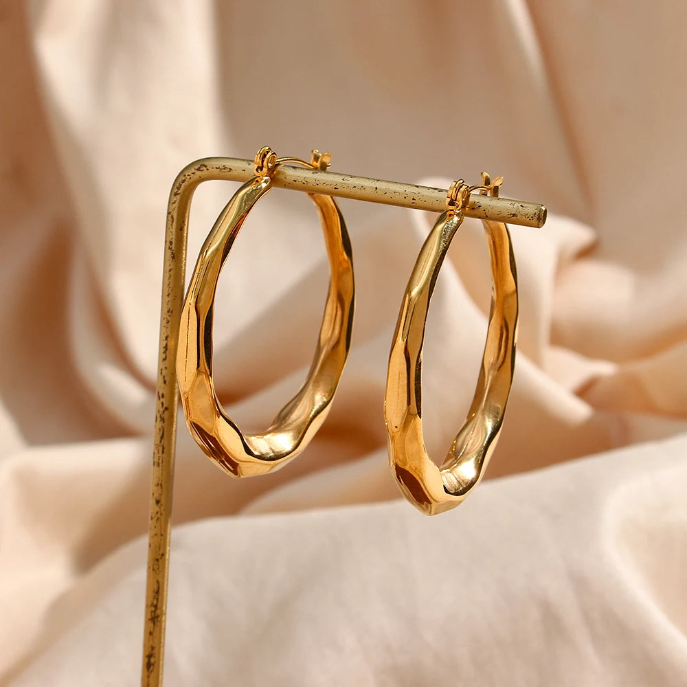 Cutted Surface Hoop Earrings