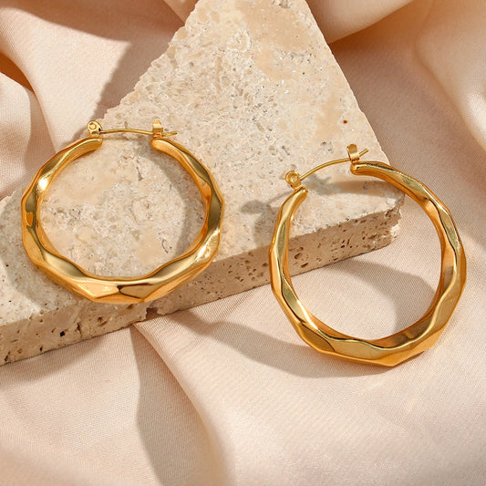 Cutted Surface Hoop Earrings