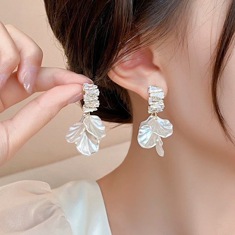 Shell White Flower Petal Earrings