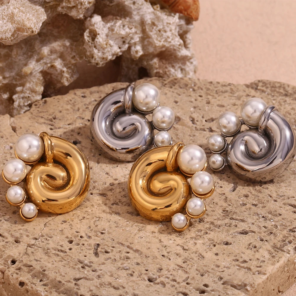 Sea Shell Pearl Earrings