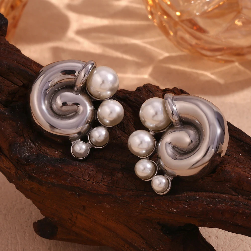 Sea Shell Pearl Earrings