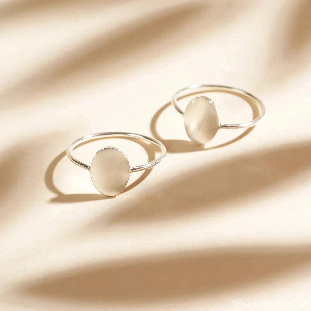 Oval Ring