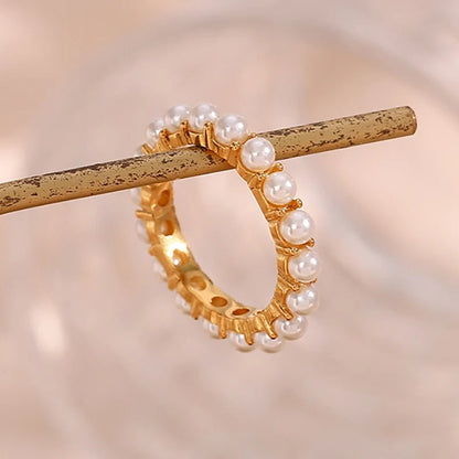 Elegant Pearl Round Ring - Zafinne Jewelry
