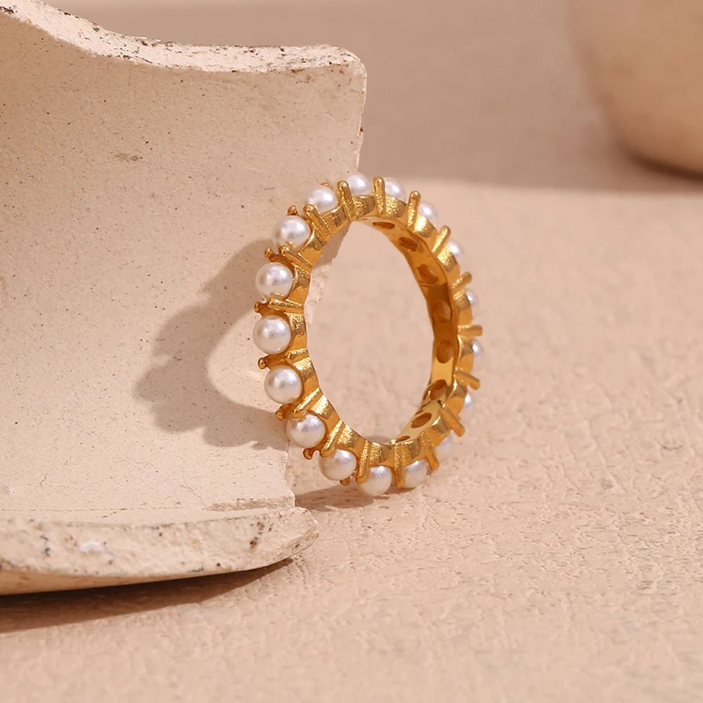 Elegant Pearl Round Ring - Zafinne Jewelry