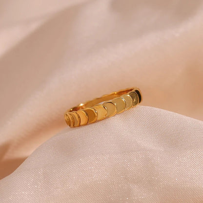 Fish Scale Texture Ring - Zafinne Jewelry
