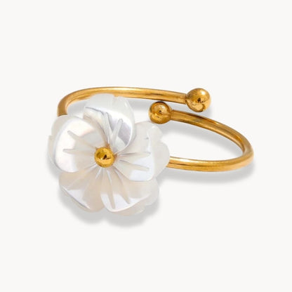 Natural Shell Flower Adjustable Ring - Zafinne Jewelry
