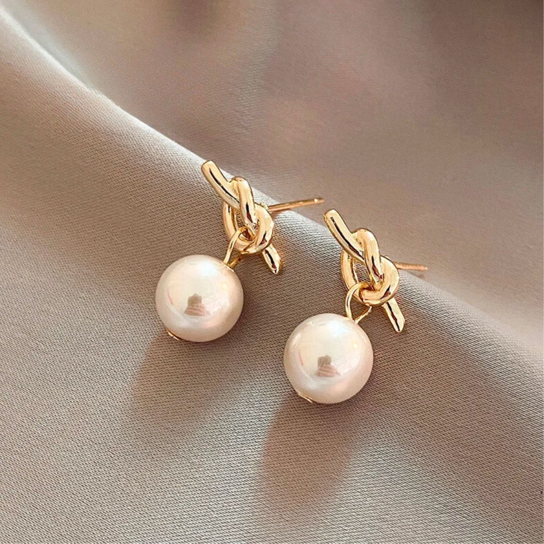 Knot Pearl Pendant Earrings