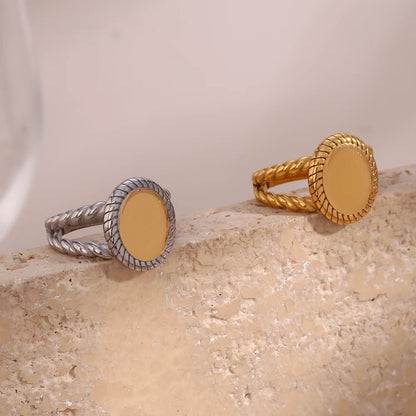 Oval Shape Twist Ring - Zafinne Jewelry