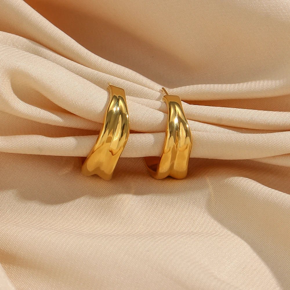 Twisted Gold Hoop Earrings - Zafinne Jewelry