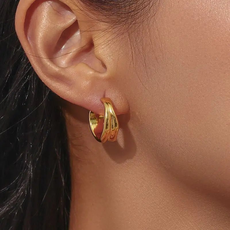 Twisted Gold Hoop Earrings - Zafinne Jewelry