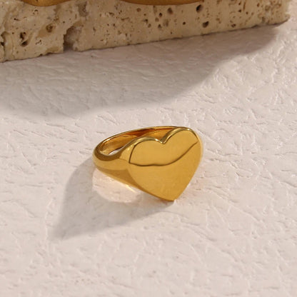 Wide Heart Ring - Zafinne Jewelry