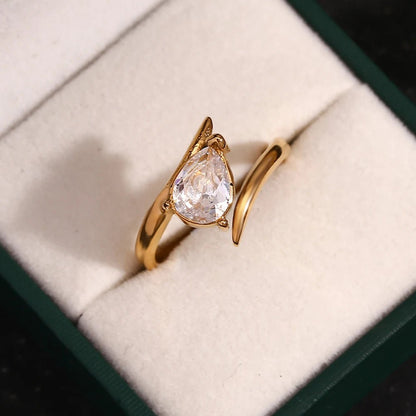Wing Shaped Water Drop Ring - Zafinne Jewelry